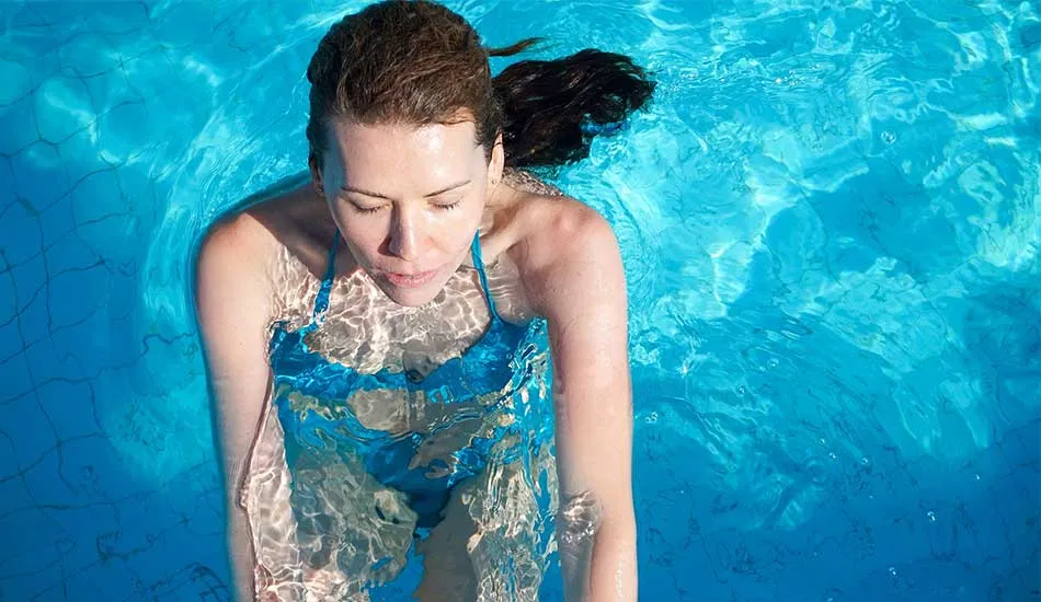 Dimagrire nuotando: consigli per perdere peso in piscina
